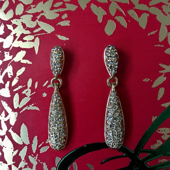 Beautiful Napier drop earrings!!💋 - Picture 2 of 4